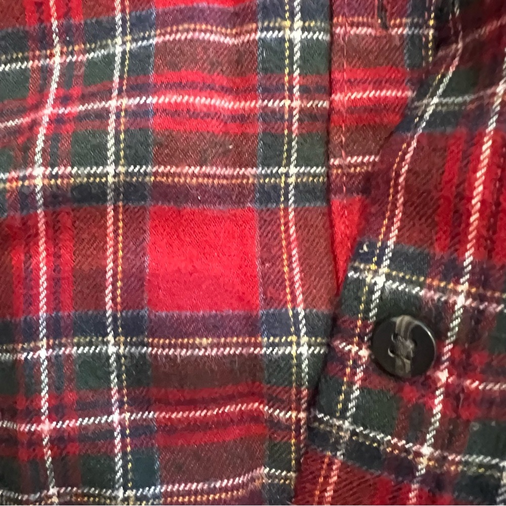 Abercrombie & Fitch Red and Black Plaid Shirt women’s - Picture 3 of 3